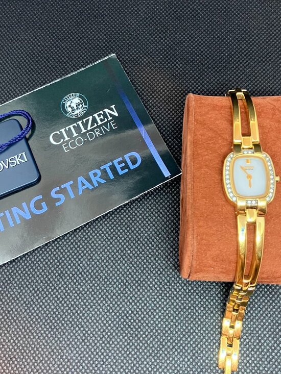 Citizen Eco-Drive Fashion Gold Dress Ladies Watch